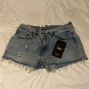 Levi’s Jean Shorts - size 30